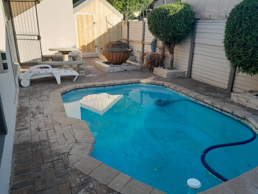 4 Bedroom Property for Sale in Bodorp North West